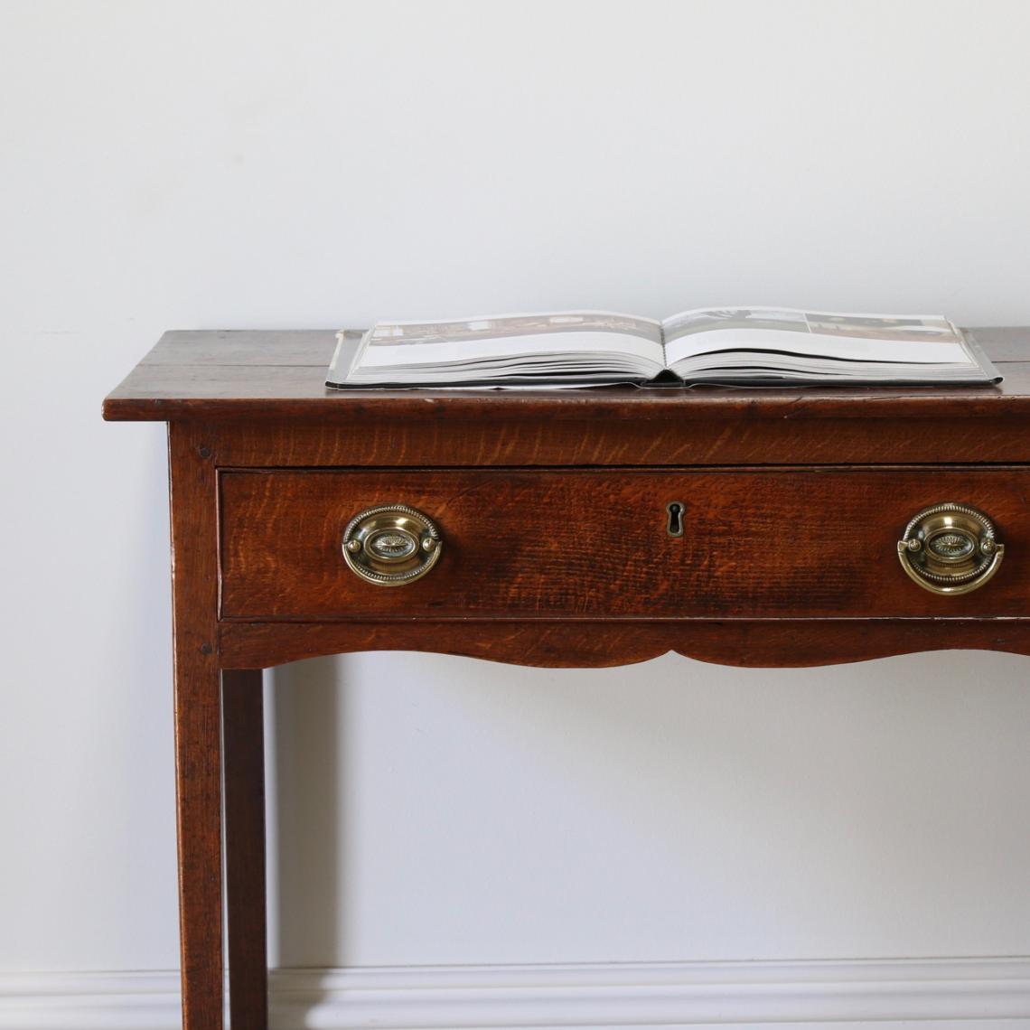 Single-Drawer Side Table